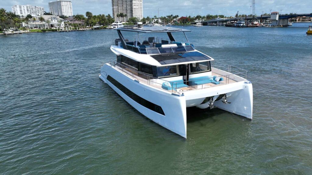 Oceanwalker S60 three-quarter view showing the 27 foot 6 inch beam